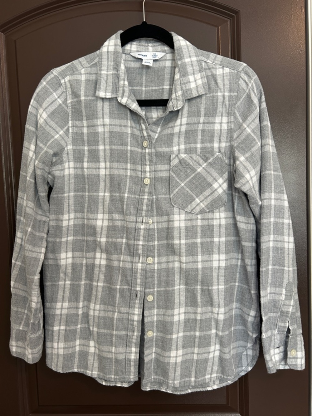 Old Navy Gray & White Plaid Button-Down Flannel Shirt Medium